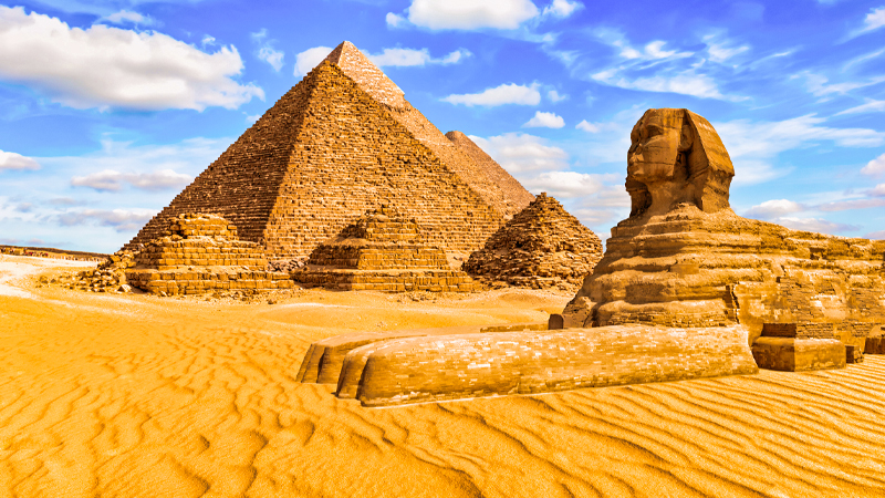 a-very-wonderful-view-of-the-pyramids-and-the-sphinx Egypt Sightseeing Tours