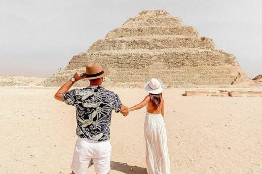 Private Day Tour to pyramids of Giza Dahshur Memphis and Saqqara